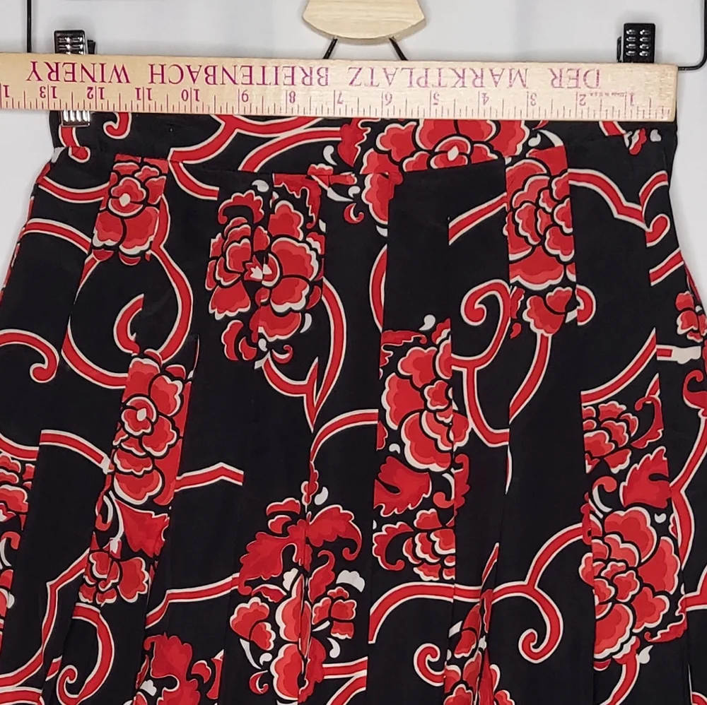 Gloria Sachs Midi Skirt 8 Dark Floral Red Trellis Designer‎ 80s Vtg Whimsy Prep